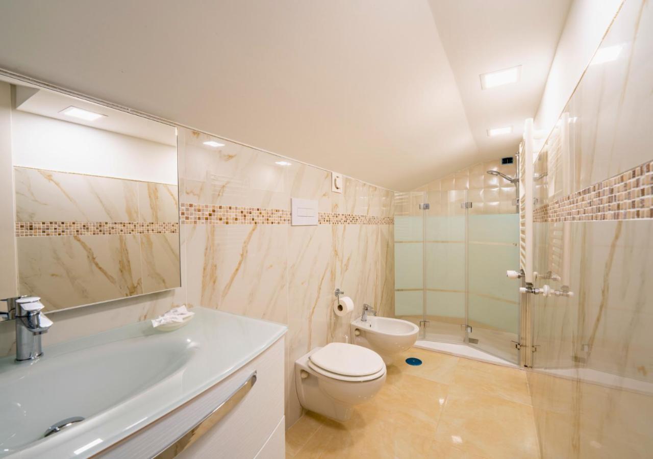 Villa Dei Cesari Bed & Breakfast Santa Maria La Carita Екстер'єр фото