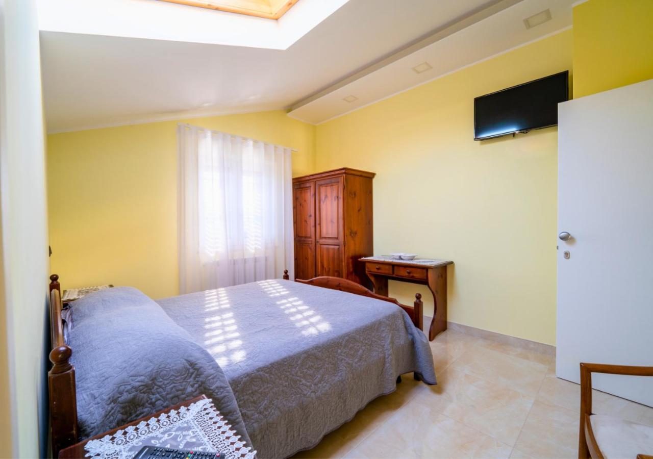 Villa Dei Cesari Bed & Breakfast Santa Maria La Carita Екстер'єр фото